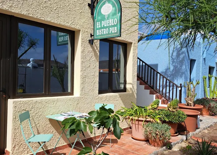 Papaya-bar Rooftop Casa Coronel La Lajita, Since 2026 * La Lajita